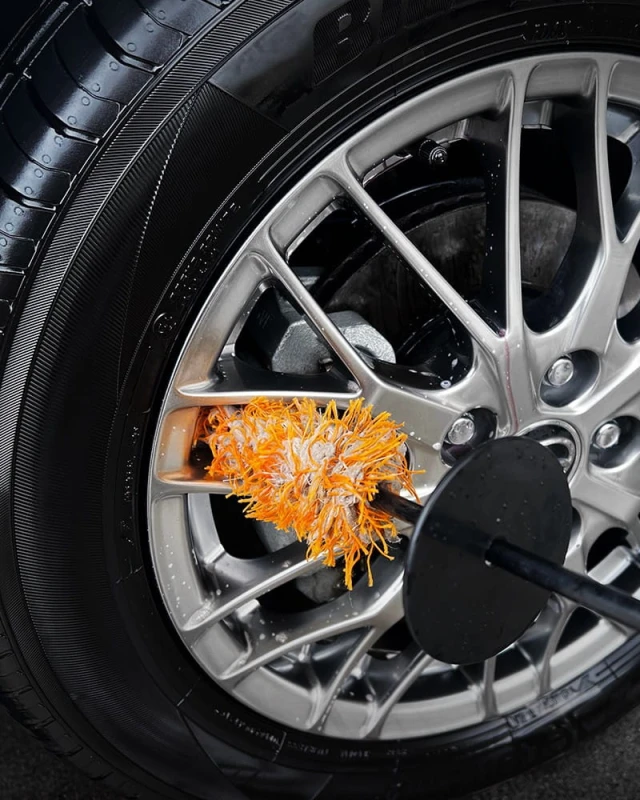 CarPro FlatSpot Wheel Brush SET 2pcs